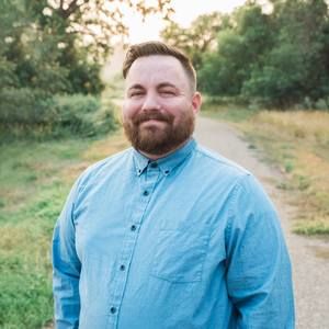 Meet your Posher, Dennis